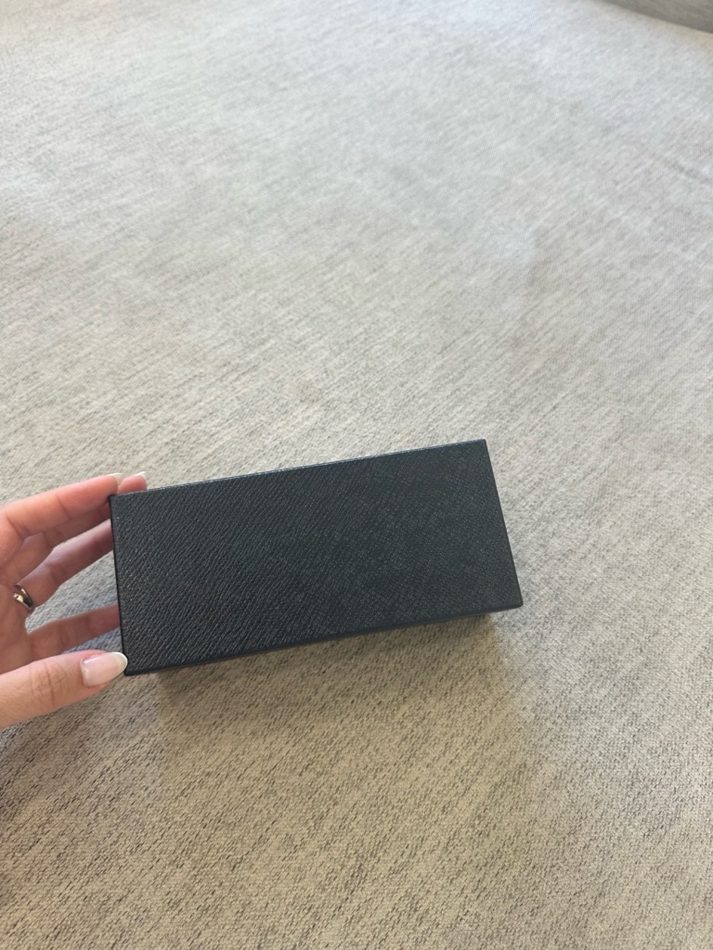 PRADA Box - Picture 8 of 8
